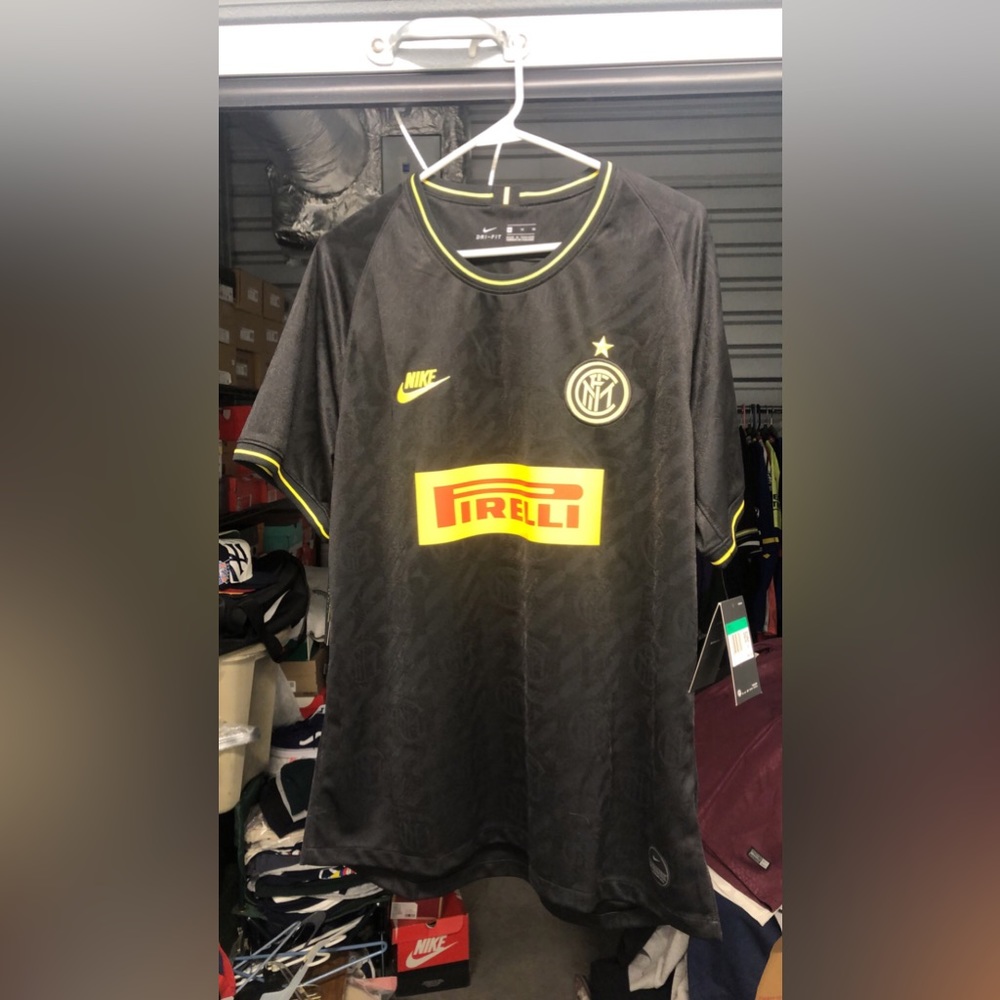 Brand New With Tags Nike Inter Milan jersey! Size XL